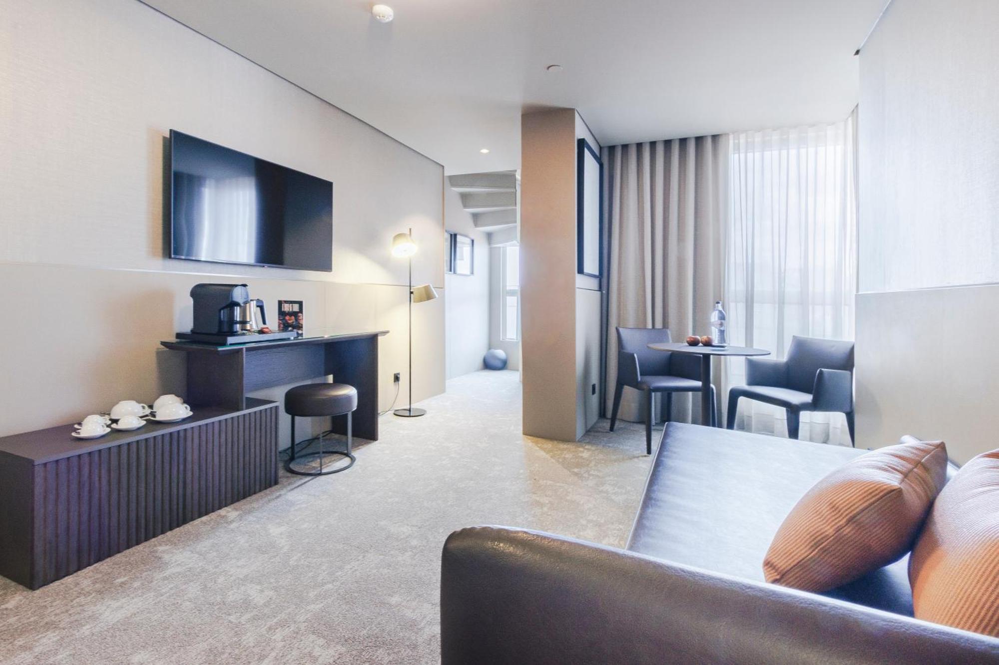 Duplex Suite